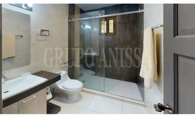 OPORTUNIDAD! Se vende Hermosa Casa en Altos del Maria