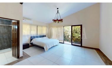 OPORTUNIDAD! Se vende Hermosa Casa en Altos del Maria