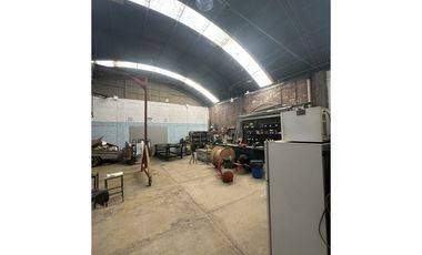 Vendemos Galpón 252 m2, Guaymallén, Unimev.