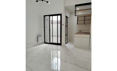 ALQUILER TEMPORARIO DEPTO 2 AMB. CON PATIO EN LA PERLA