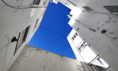 ALQUILER TEMPORARIO DEPTO 2 AMB. CON PATIO EN LA PERLA