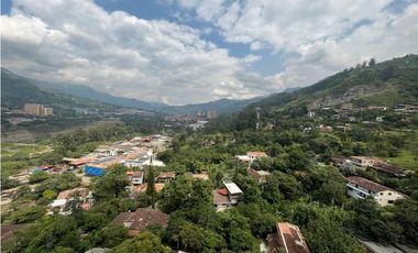 VENTA DE APARTAMENTO EN COPACABANA MACHADO