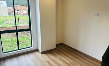 VENDO APARTAMENTO CONJUNTO RESIDENCIAL CARDENAL COTA Calle 4 # 8-62