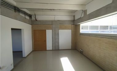 Se Arrienda Oficina en Rio del Este, Rionegro