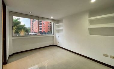 Apartamento para la renta tradicional en Envigado, las cumbres piso 2