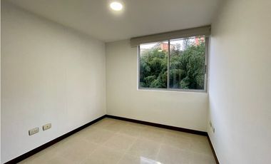 Apartamento para la renta tradicional en Envigado, las cumbres piso 2