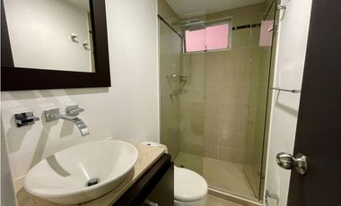 Apartamento para la renta tradicional en Envigado, las cumbres piso 2