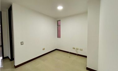 Apartamento para la renta tradicional en Envigado, las cumbres piso 2