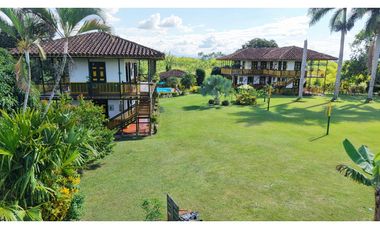 VENTA DE FINCA-HOTEL EN MONTENEGRO, QUINDO, COLOMBIA