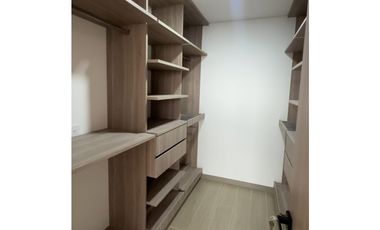 RENTA APARTAMENTO SUPEREXCLUSIVO EN LA ENTRADA A CERRITOS PEREIRA