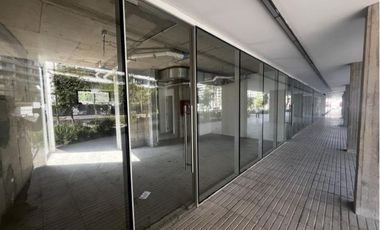 Local comercial en arriendo en LAS CONDES
