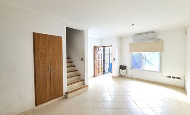 DUPLEX 3 AMBIENTES EN VENTA EN AVELLANEDA COCHERA