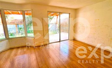 Casa en Arriendo en Camino del Cerro, Quilicura