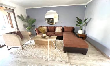 Casa en Arriendo en CASA AMOLADA EN HUECHURABA 4D+3B+2E+BG