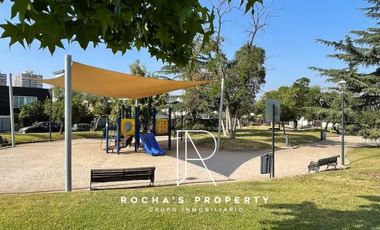 Casa en Arriendo en CASA AMOBLADO EN VITACURA TODO INCLUIDO 2D+1B+1E