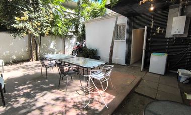 Casa en Arriendo en CASONA AMOLADA EN PROVIDENCIA TODO INCLUIDO 4D+1DS+3B+1E