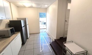 Casa en Arriendo en CASONA AMOLADA EN PROVIDENCIA TODO INCLUIDO 4D+1DS+3B+1E