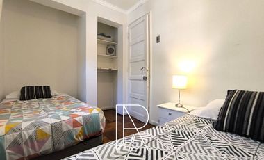 Casa en Arriendo en CASONA AMOLADA EN PROVIDENCIA TODO INCLUIDO 4D+1DS+3B+1E