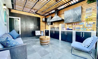 Casa en Arriendo en HERMOSA CASA AMOBLADA 3D+SERVICIO/2.5B/ E