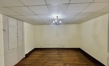 Casa en Arriendo en AMPLIA CASA A PASOS DE METRO ÑUBLE 4D+1B+1B