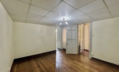 Casa en Arriendo en AMPLIA CASA A PASOS DE METRO ÑUBLE 4D+1B+1B