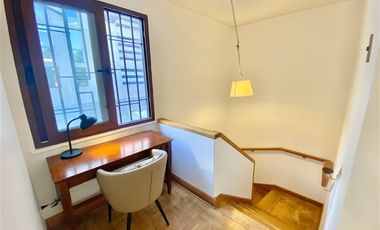 Casa en Arriendo en Casa AMOBLADA, UNA CUADRA AV KENNEDY