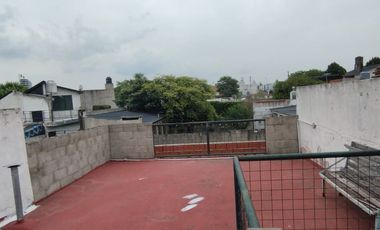 Departamento Tipo Casa en venta en Remedios de Escalada Este