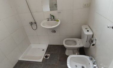 Departamento Tipo Casa en venta en Remedios de Escalada Este