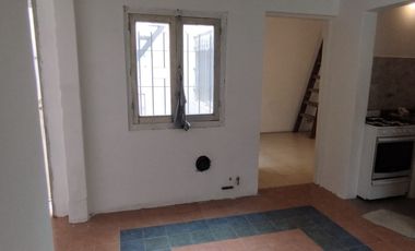 Departamento Tipo Casa en venta en Remedios de Escalada Este