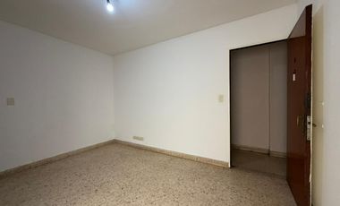 Departamento en venta en Avellaneda Este