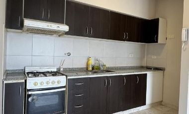 Departamento en alquiler en Remedios de Escalada Oeste