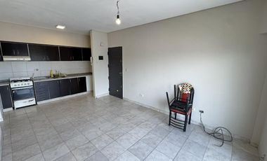 Departamento en alquiler en Remedios de Escalada Oeste