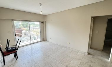 Departamento en alquiler en Remedios de Escalada Oeste