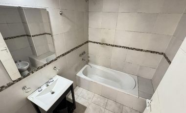 Departamento en alquiler en Remedios de Escalada Oeste