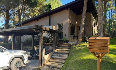 COSTA ESMERALDA -  Deportivo Lote 352