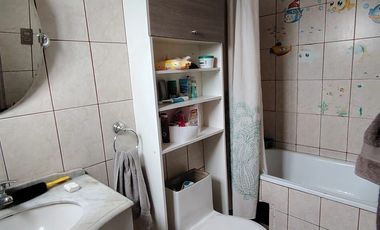 VENTA AMPLIA CASA 5D2B - VILLA SANTA CAROLINA MACUL