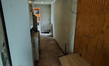 VENTA AMPLIA CASA 5D2B - VILLA SANTA CAROLINA MACUL