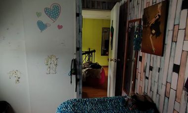 VENTA AMPLIA CASA 5D2B - VILLA SANTA CAROLINA MACUL