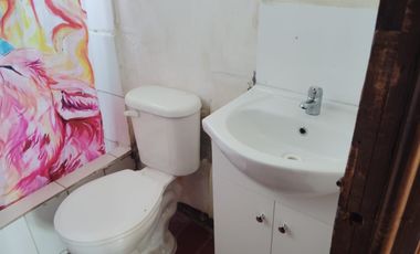 Casa en arriendo c/ estacionamiento en Limache Viejo