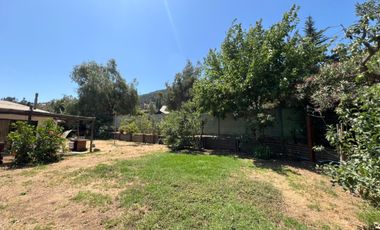 Casa en arriendo c/ estacionamiento en Centro de Olmué