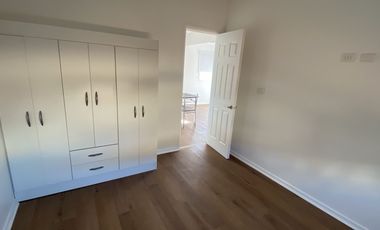 Casa en arriendo c/ estacionamiento en Limache Viejo