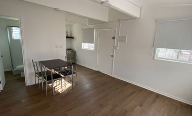 Casa en arriendo c/ estacionamiento en Limache Viejo