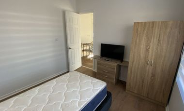 Casa en arriendo c/ estacionamiento en Limache Viejo