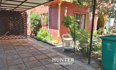 Casa en Venta en José Domingo Cañas con Carmen Covarrubias ,cercano metro Monseñor Eyzaguirre