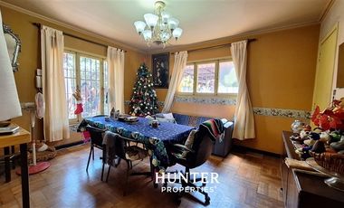 Casa en Venta en José Domingo Cañas con Carmen Covarrubias ,cercano metro Monseñor Eyzaguirre