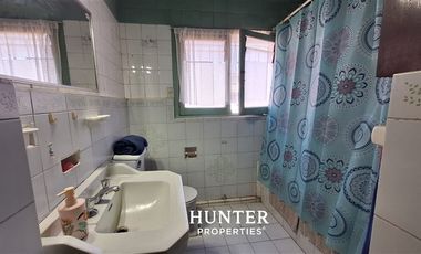 Casa en Venta en José Domingo Cañas con Carmen Covarrubias ,cercano metro Monseñor Eyzaguirre