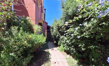 Casa en Venta en José Domingo Cañas con Carmen Covarrubias ,cercano metro Monseñor Eyzaguirre