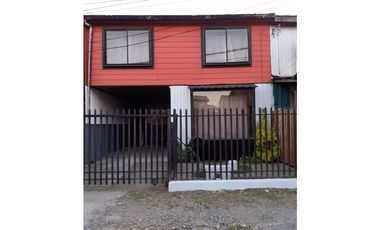 VENDE CASA 5 DORMITORIOS CON 92 M2 - SECTOR MIRASOL –VOLCAN APAGADO