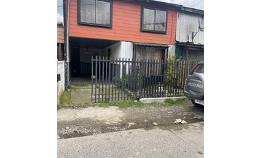 VENDE CASA 5 DORMITORIOS CON 92 M2 - SECTOR MIRASOL –VOLCAN APAGADO