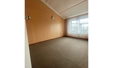 VENDE CASA 5 DORMITORIOS CON 92 M2 - SECTOR MIRASOL –VOLCAN APAGADO